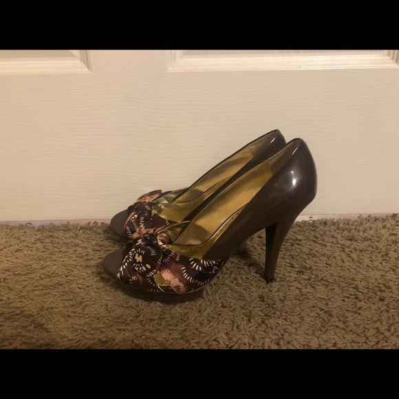 BCBG Heels - Picture 1 of 3